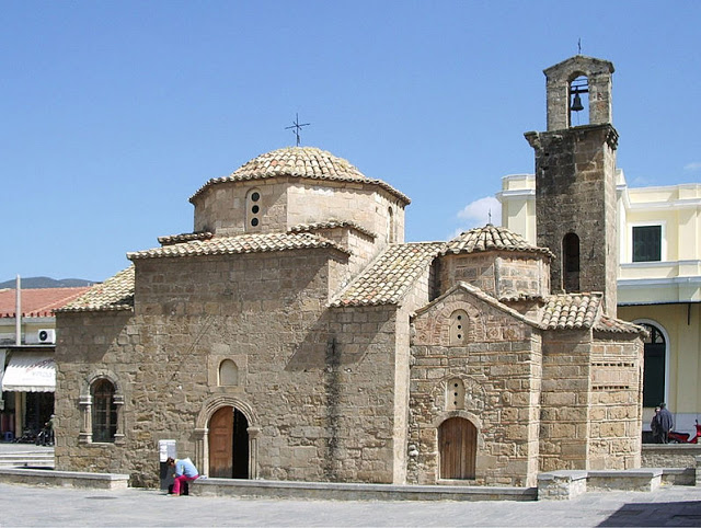 The Church of the Holy Apostles,  is where Mavromichalis declared the revolt against Ottoman rule in 1821. 